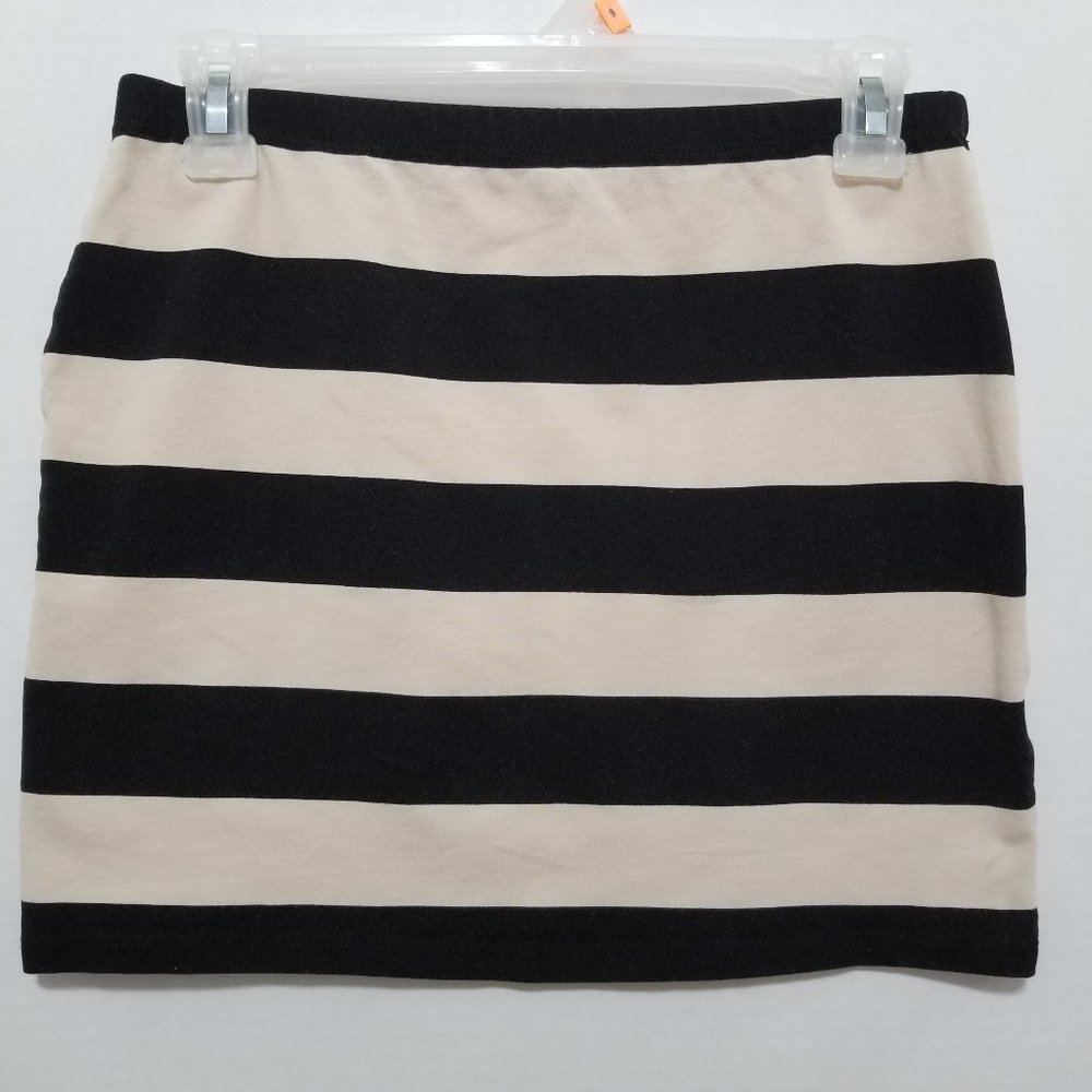 Divided by H&M skirt 10 Medium rugby striped elastic pull on waist mini stretch